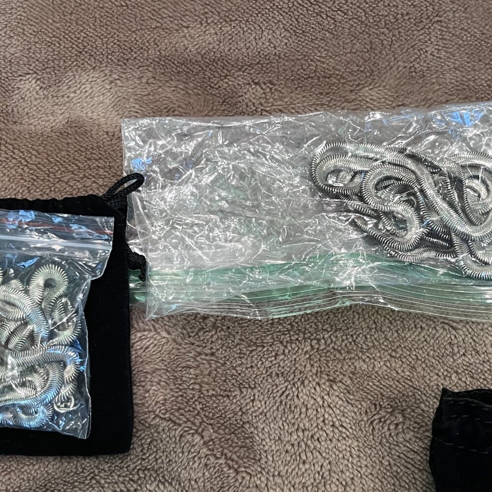 DEBBIE BROOKS BLACK "SHOE GIRL" DESIGNER CLUTCH - PURSE HANDBAG SMALL (4.5"X7"X2 - Picture 6 of 8